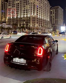 کرایسلەر 300